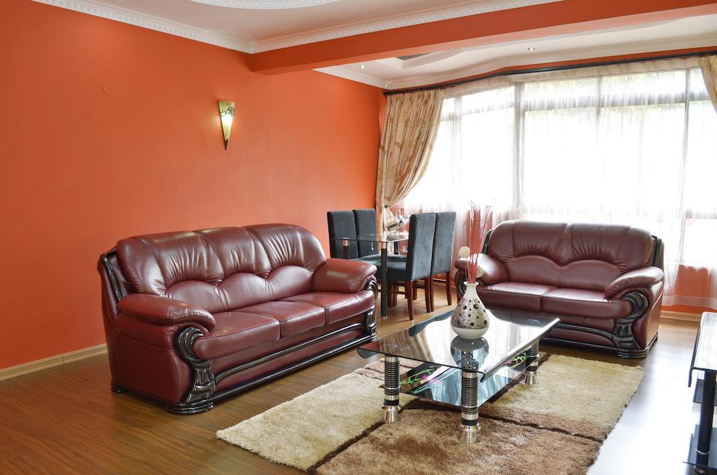 Fahari Palace Serviced Apartments 나이로비 외부 사진